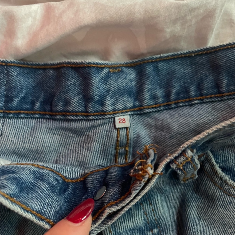 Levis jean shorts:)